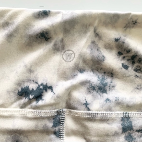 🌸New🌸 Workshop Tie Dye Legging With Pocket Sz Small NWT - Picture 7 of 10